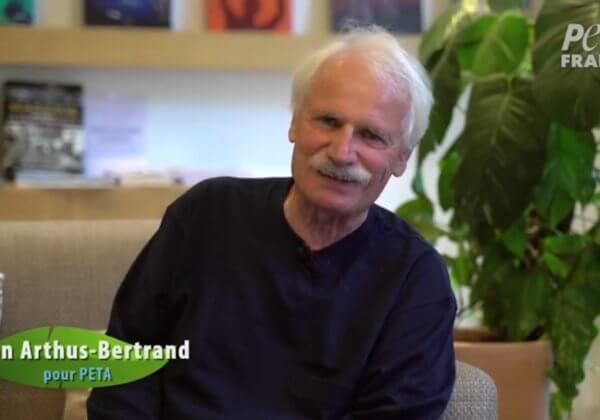 Pour « une radicalisation du bien » : l’appel vidéo de Yann Arthus-Bertrand à se passer de viande