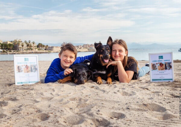 Un frère et une sœur de 9 et 12 ans reçoivent le « Prix des jeunes héros des animaux » de PETA